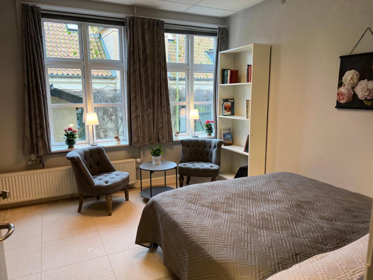 Apothekergaarden Stege Stuen Mod Gardhaven Bed & Breakfast Exterior photo